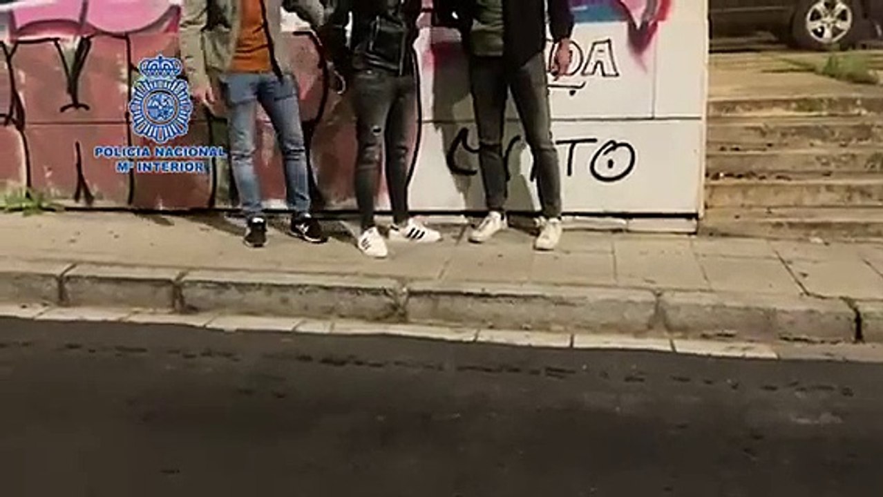 Detidos por explorar cinco pessoas.  Uma era deficiente intelectual