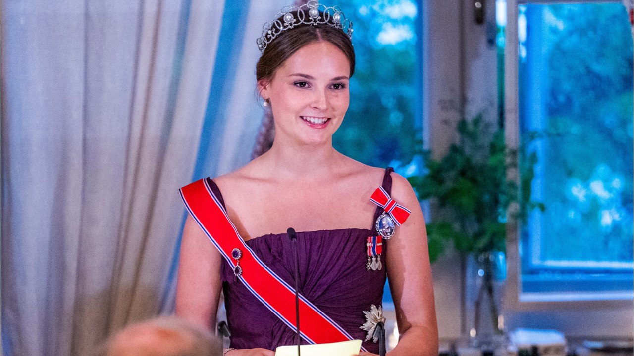 GALA VIDEO – Princesse Ingrid Alexandra de Norvège : à 19 ans, elle n’a pas froid aux yeux !