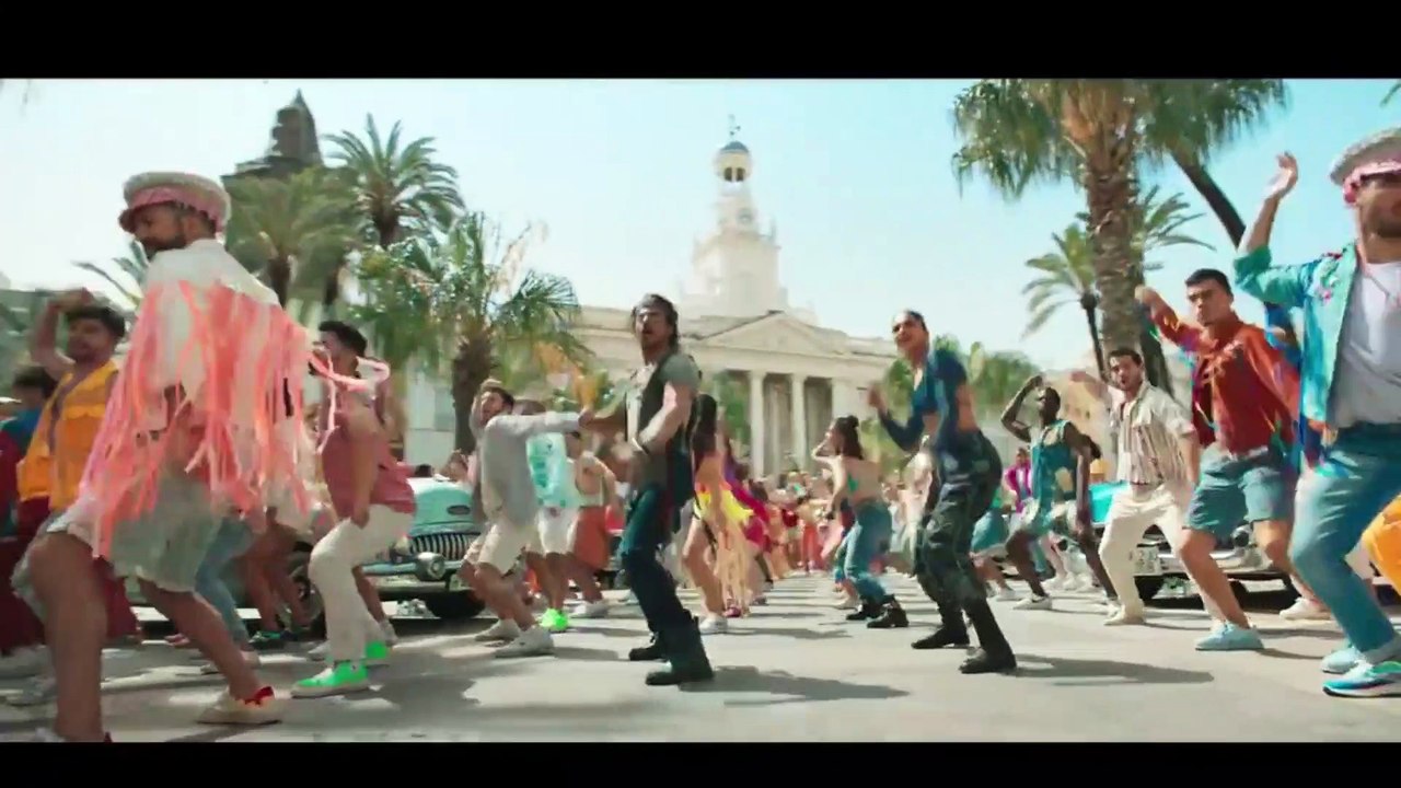 jhoomy jo pathan song ful hd #sharukh khan#bollywood#pathan