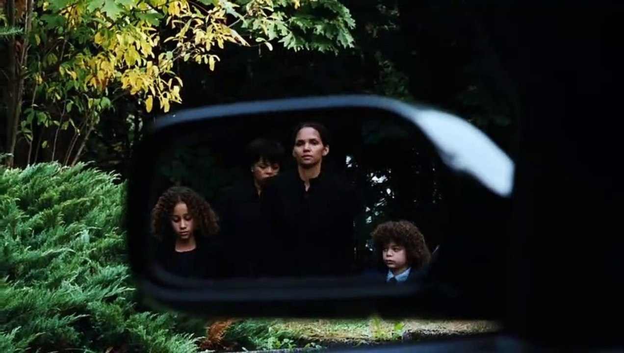 Things We Lost in the Fire | movie | 2007 | Official Trailer