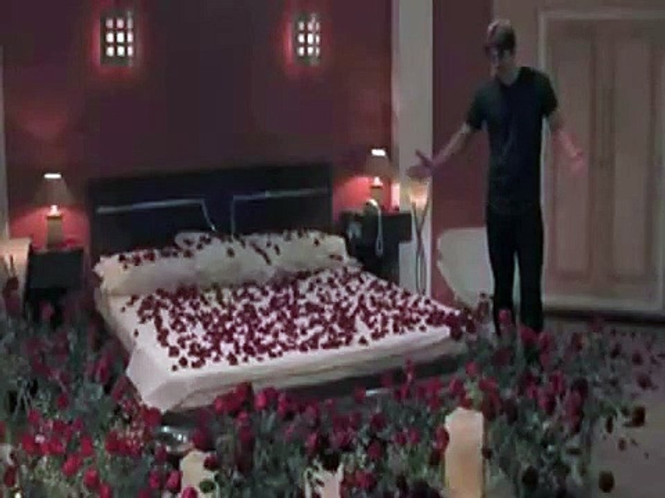 Between Sheets | movie | 2007 | Official Trailer