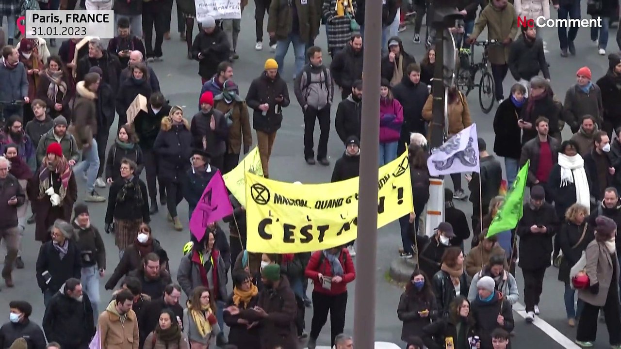 Mobilização massiva contra a reforma das pensões