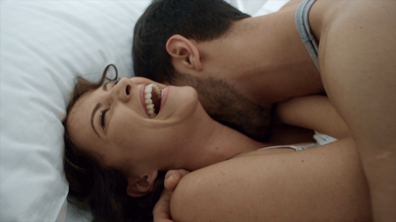 Romance Your Bedroom This Valentine’s Day