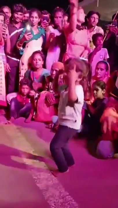 Perfume lagao chunni mein