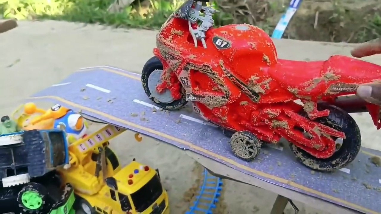 gadi wala cartoon_toy helicopter ka video JCB, tractor, train, little investment