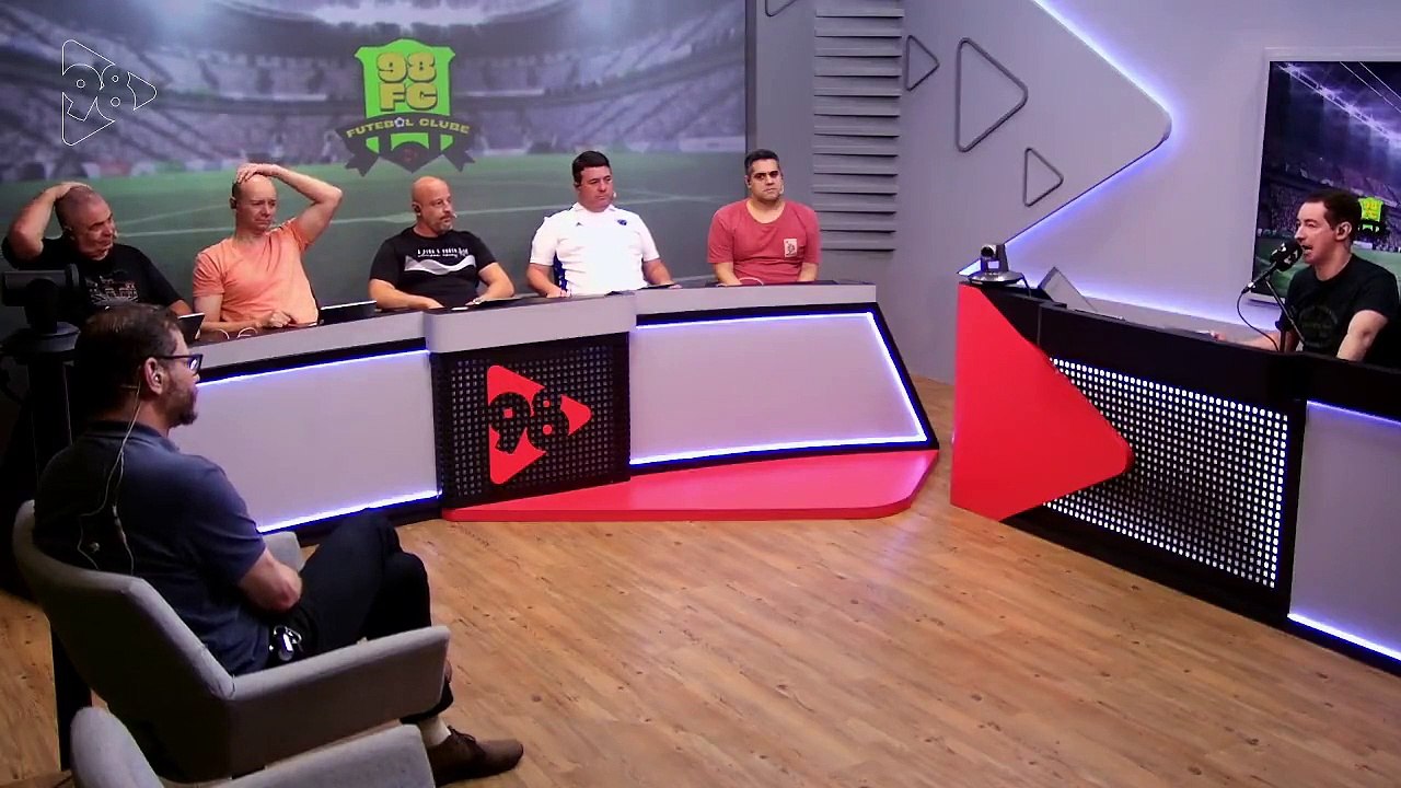 98FC |  "O Galo deixou o Cruzeiro engolir o time Atleticano"