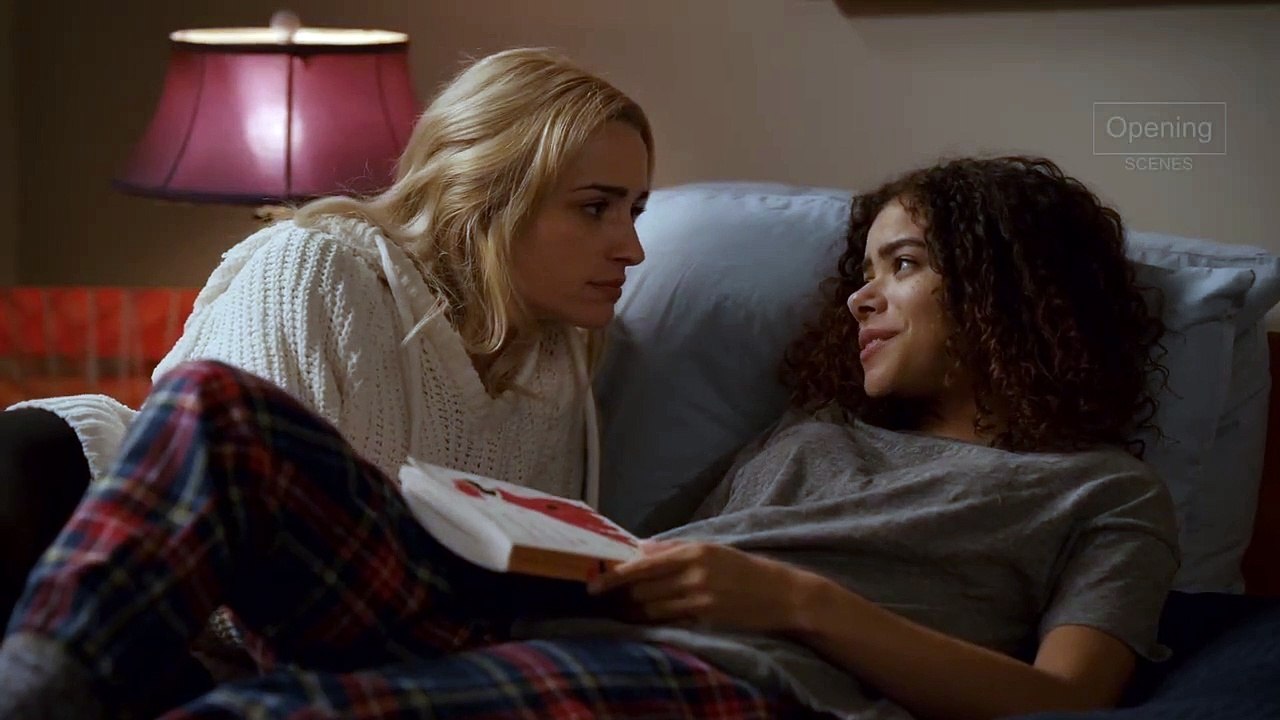 Ginny and Georgia   S2