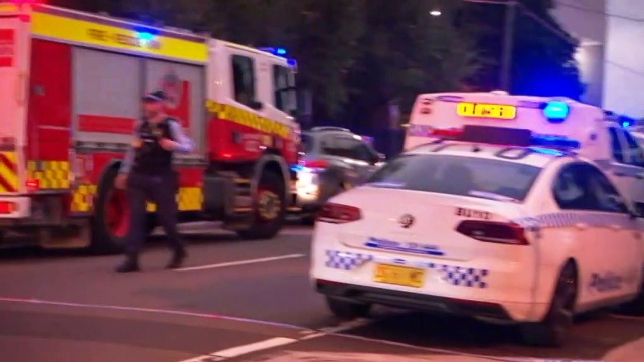 One killed, 3 hospitalised after unit fire in Sydney