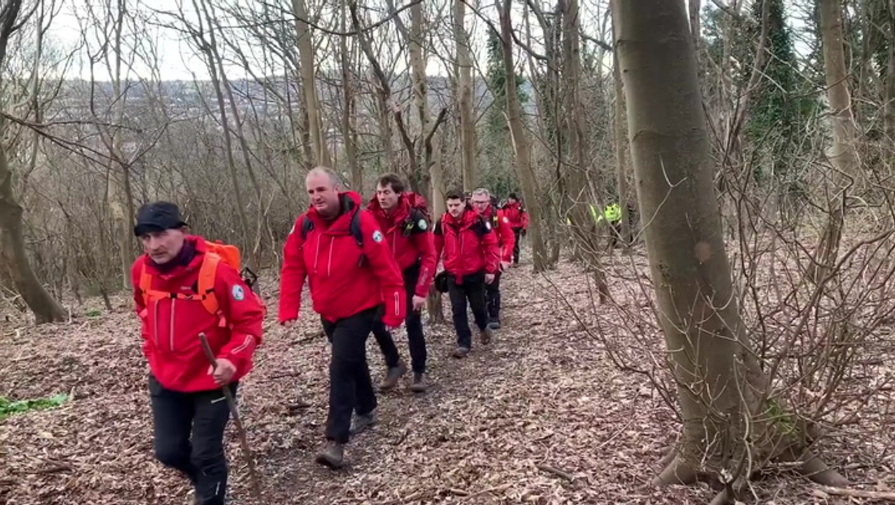 Constance Marten: Rescue party trawls Sussex forest for missing newborn
