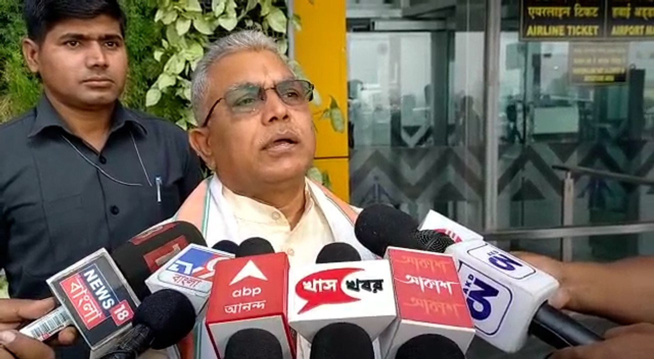 যিনি ৭৬টা বনধ করে ওয়ার্ল্ড রেকর্ড গড়েছিলেন,তিনি আজকে বনধ করতে বারণ করছেন!: দিলীপ | Oneindia Bengali