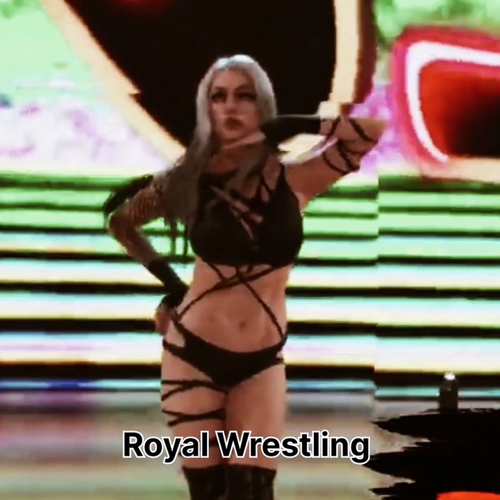 Women wrestling match 