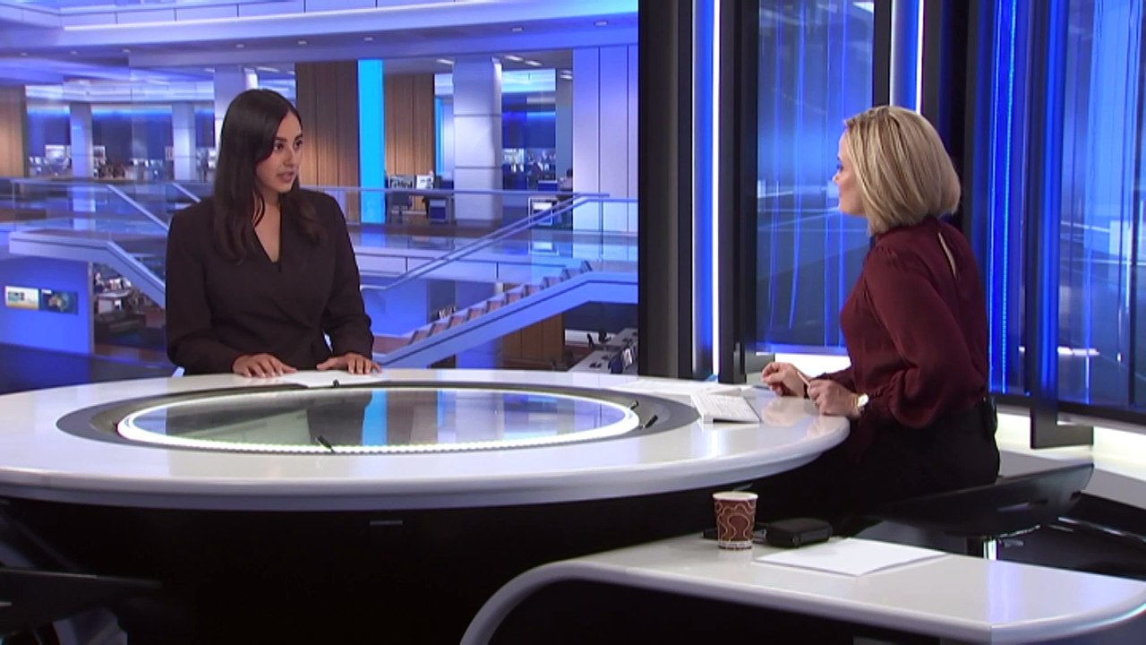 Premier Chris Minns visits region impacted by fish kill