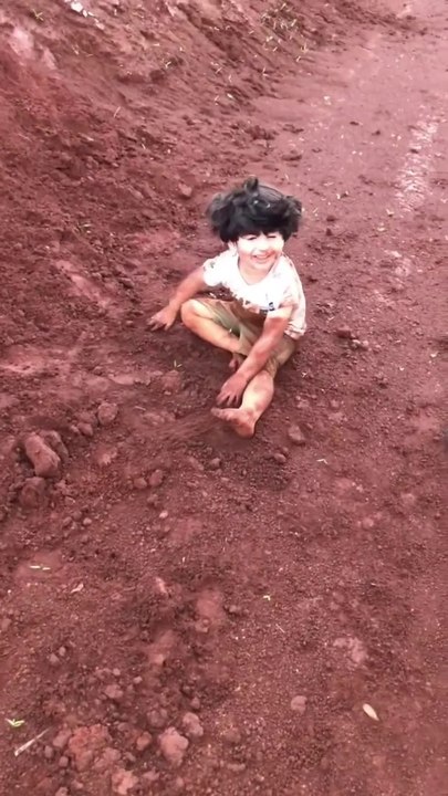 A small child |falls from a cliff but shows great endurance#100challenge_humor