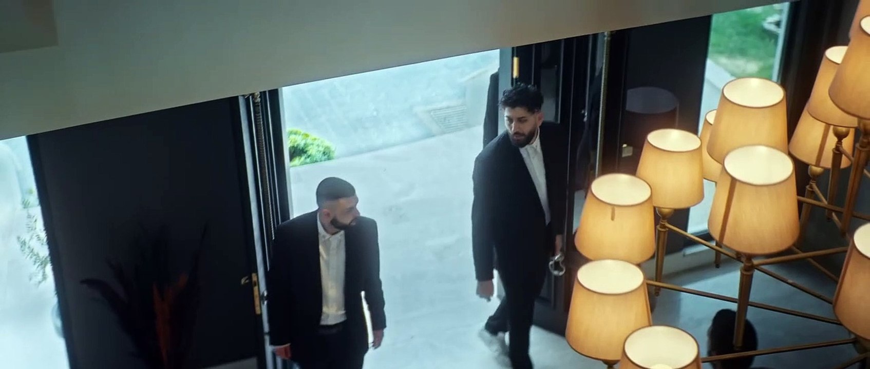 Canbay & Wolker - Karanlık Dünyam (Official Video)