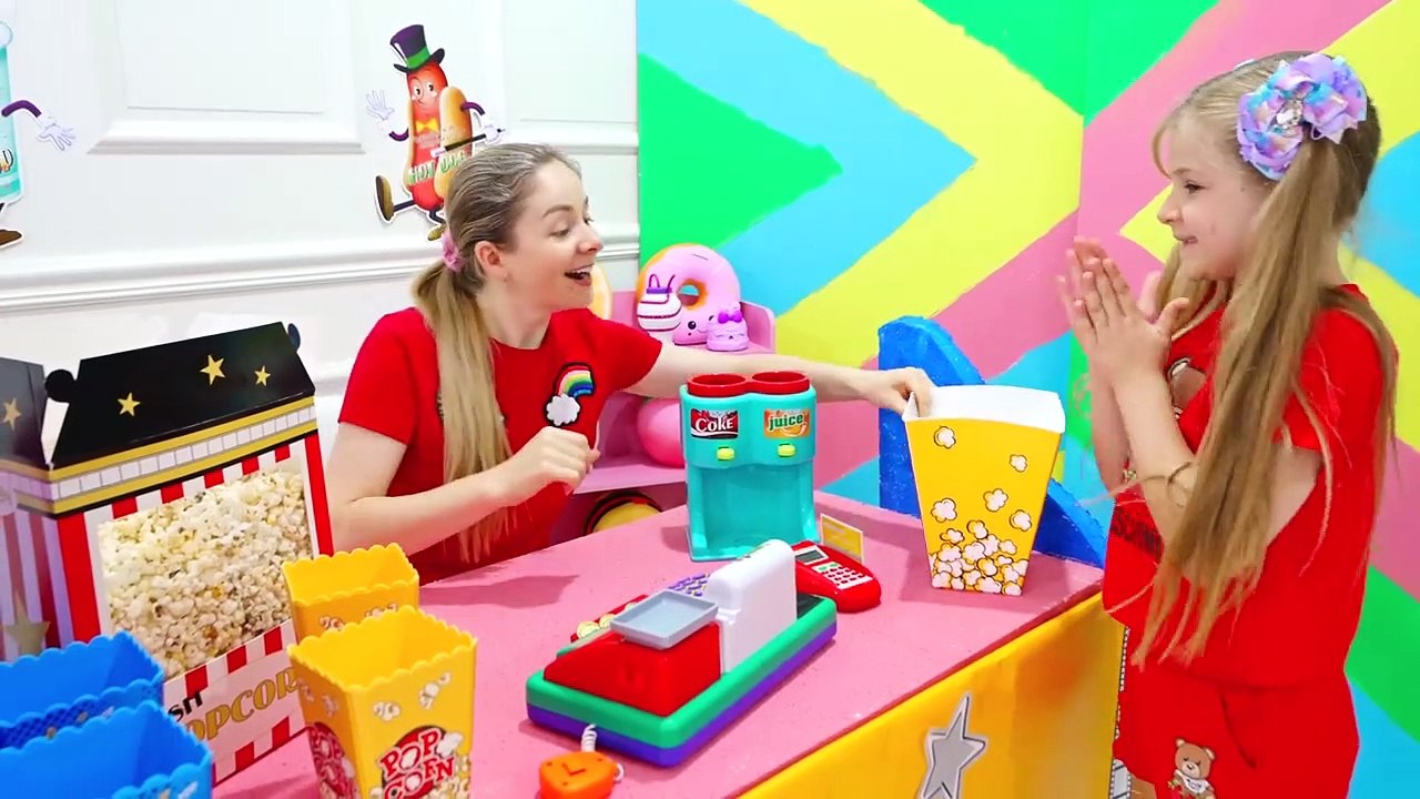 Oliver Diana and Roma play Cinema challenge