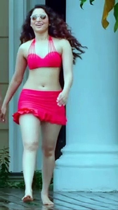 Tamanna Bhatia in bikini