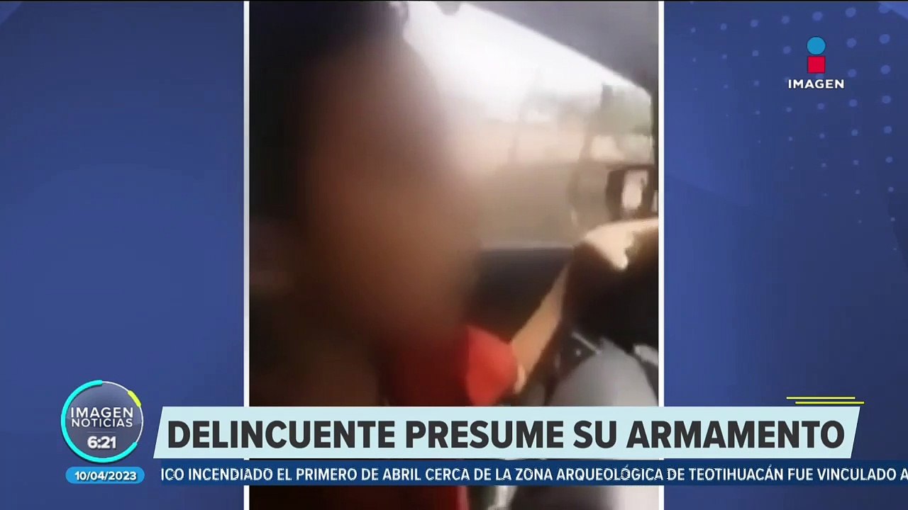 Presunto sicario presume su armamento