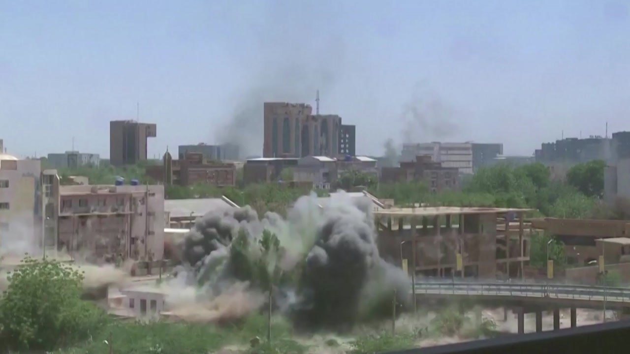 '무력충돌' 수단 군벌 24시간 휴전 합의...총성은 계속 / YTN