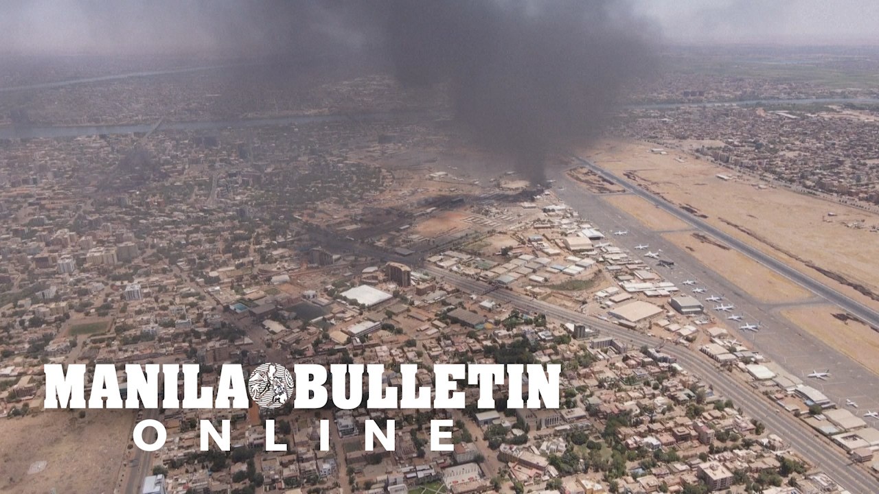 Khartoum residents caught in Sudan fighting crossfire