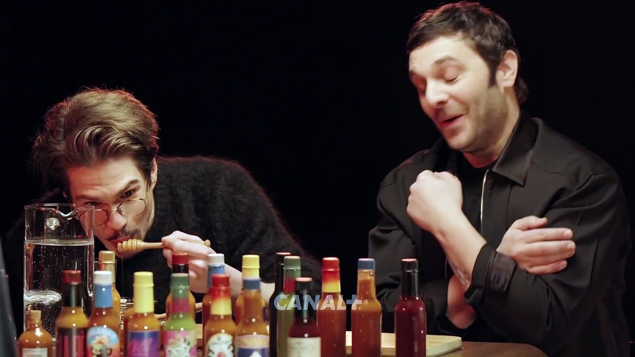 Hot Ones (Leïla Bekhti) - 26 avril