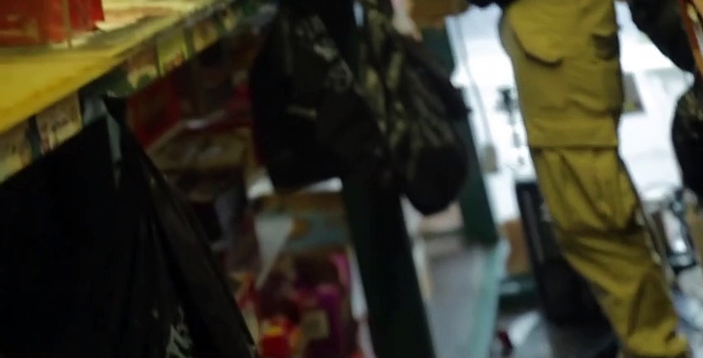 Money and violence S01 E12