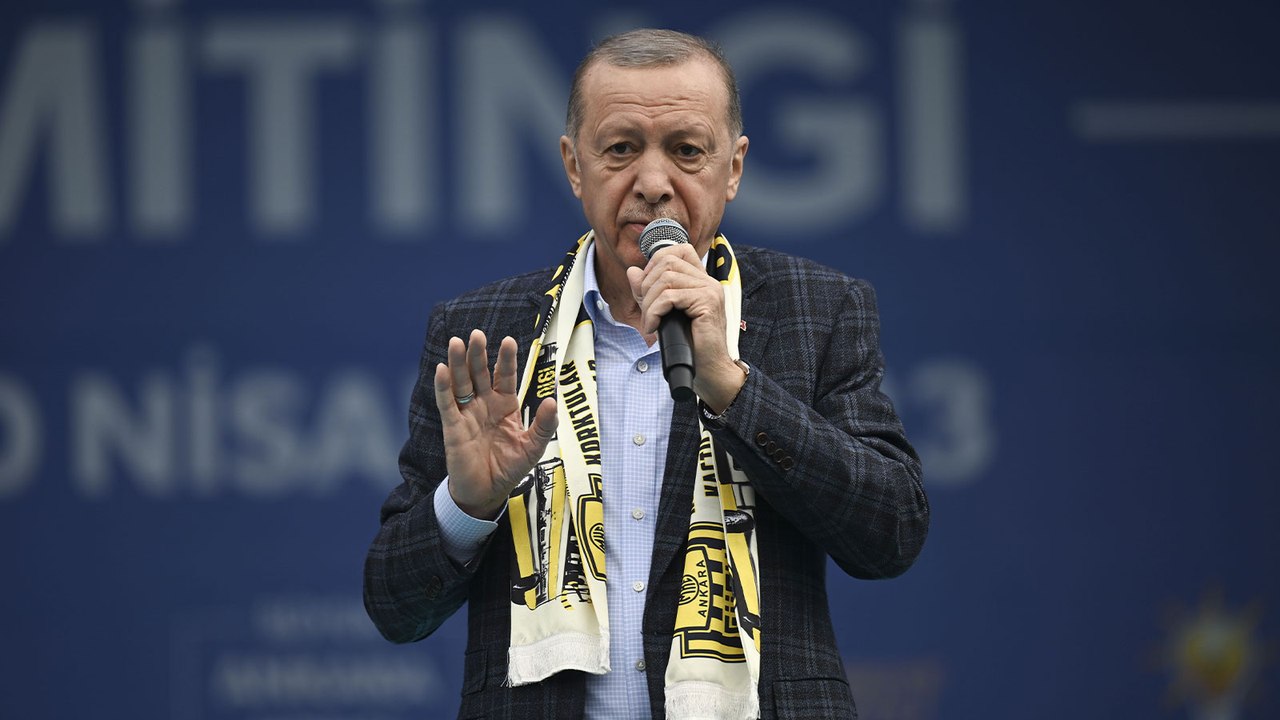 Erdoğan: Alevi'ye de saygımız var, her türe saygımız var