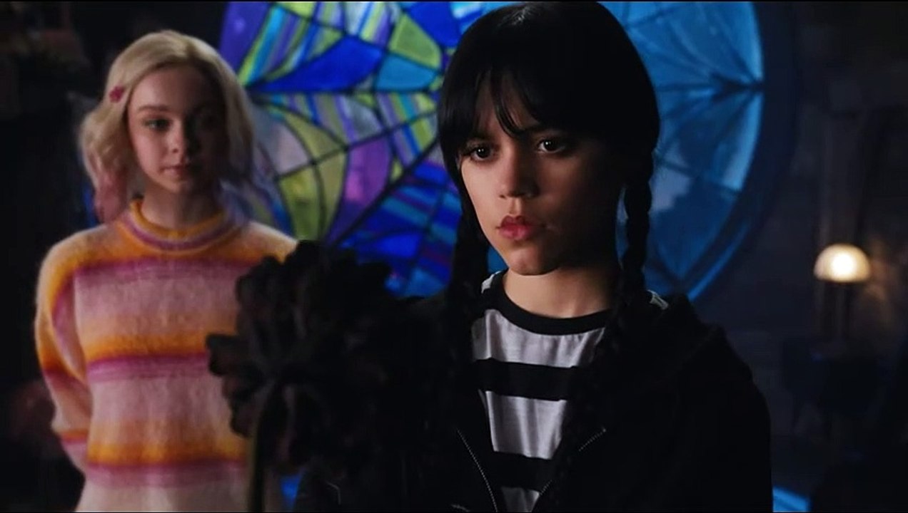 Wednesday (2022) Season 1 All Episode Explained In Hindi & Urdu