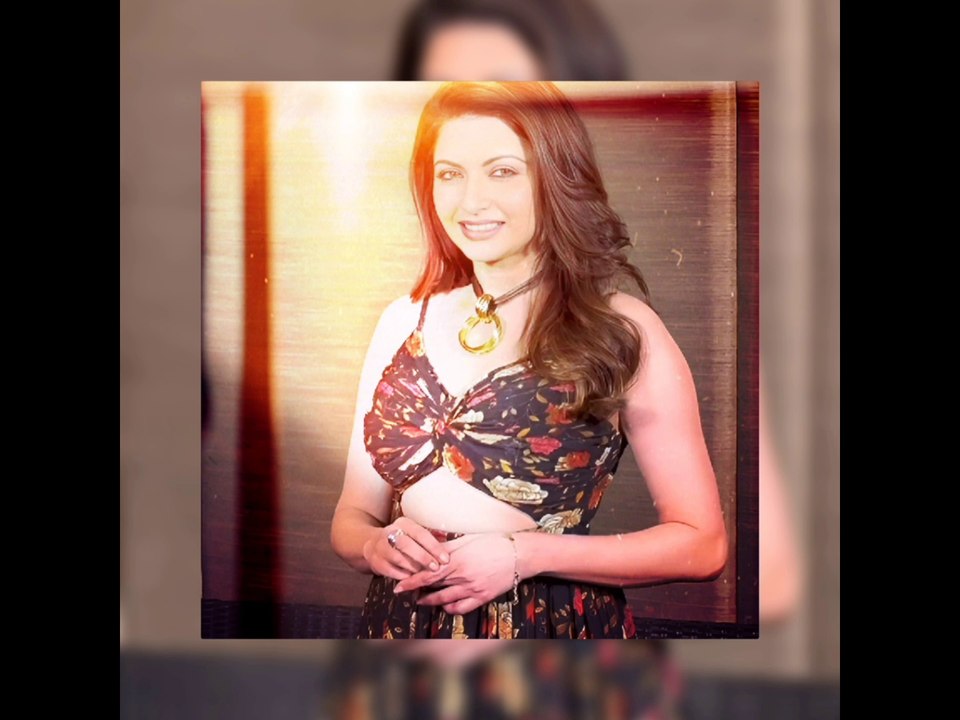 WhatsApp status Bollywood actress video