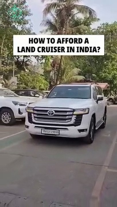 Delhi mein land cruiser kitne ki hai