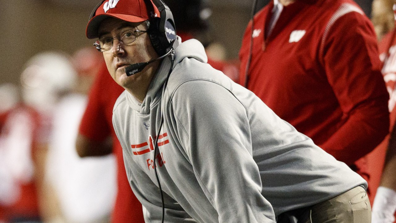 College Football 2023 Outlook: Wisconsin Badgers