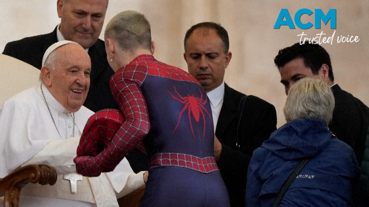 Marvel-ous!: Spider-man meets Pope Francis