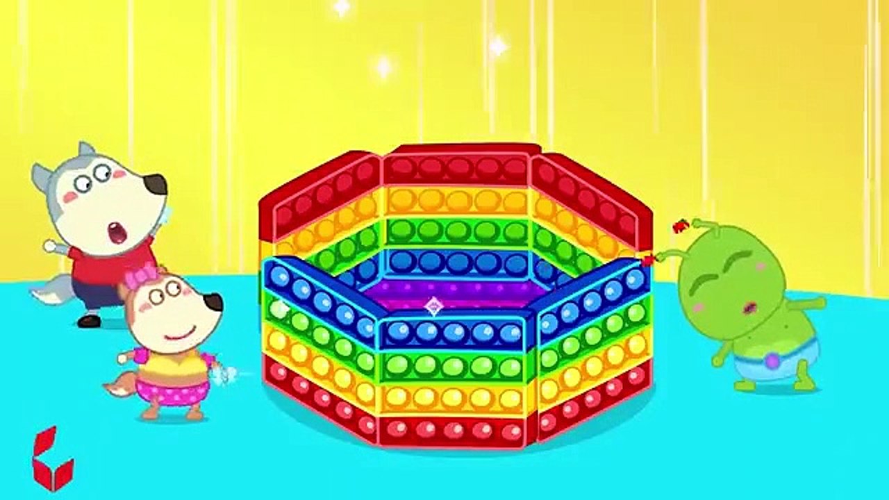 Wolfoo Makes DIY Swimming Pool to Avoid the Sun Summer Activities for Kids Wolfoo Family Official