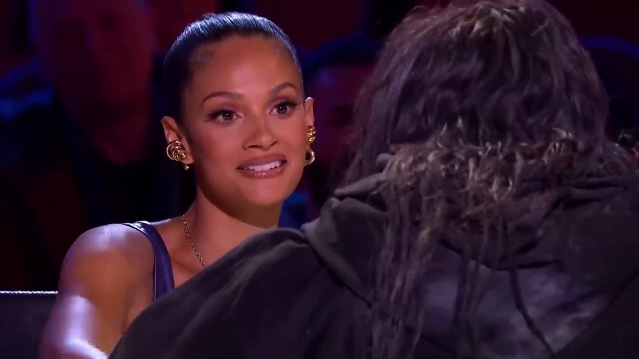 magic video | xxxx magic show | best magic show in USA | hatechnology