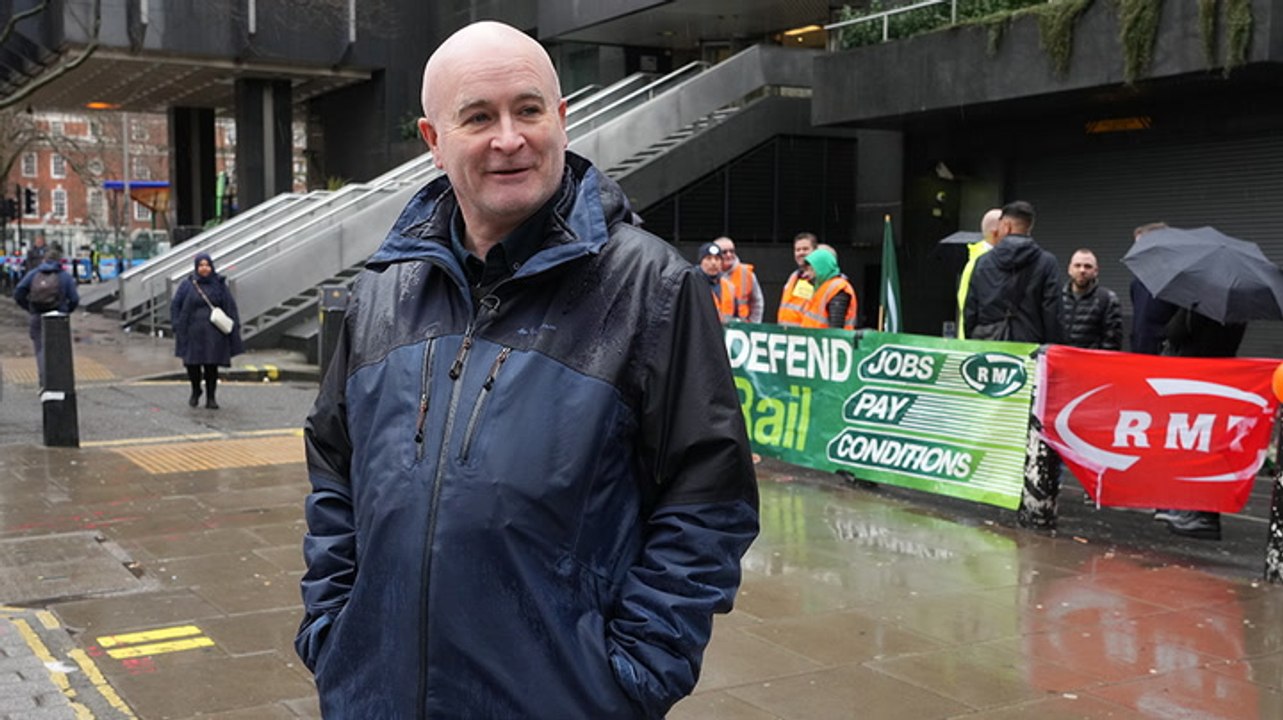 RMT boss Mick Lynch calls for ‘mass campaign of workplace disobedience’