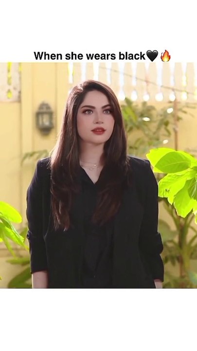 Neelam muneer viral video 2023