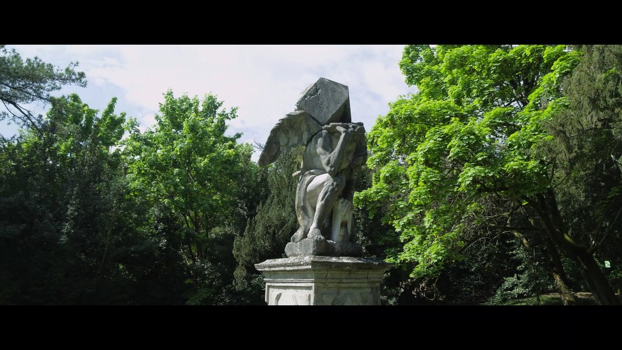 After Work, guarda l'inizio del film di Erik Gandini