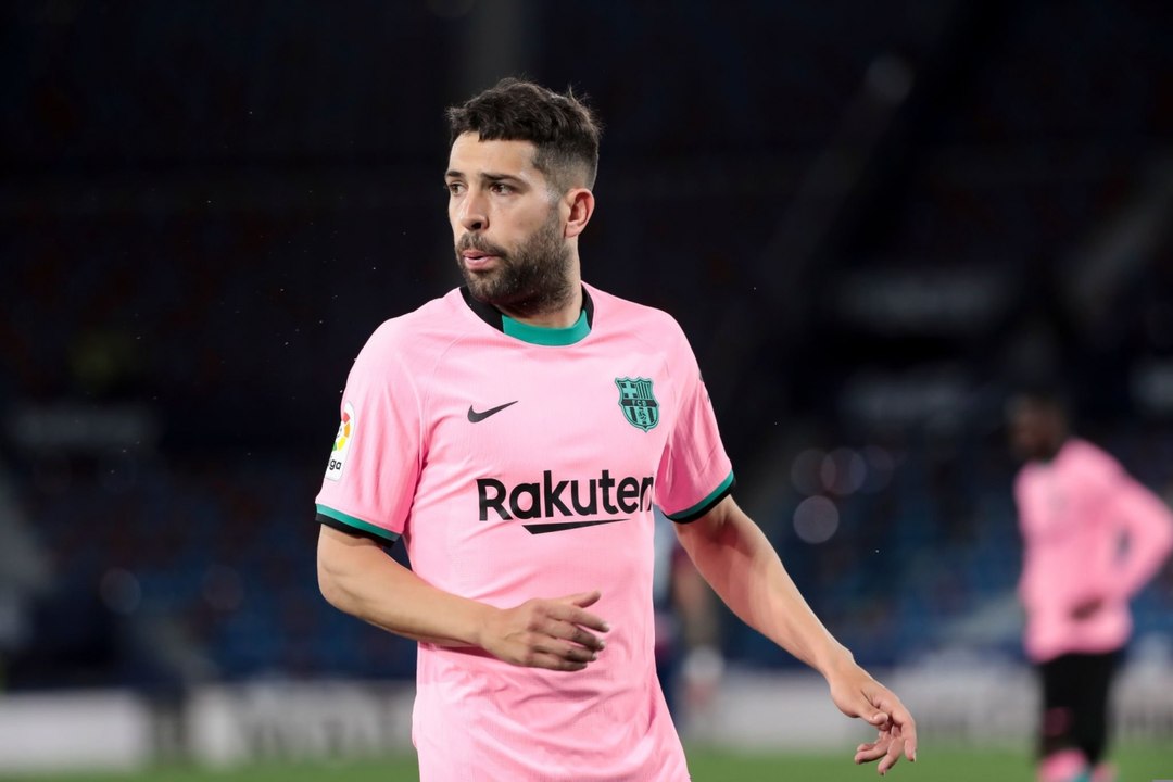 Jordi Alba to decide his future after Nations League