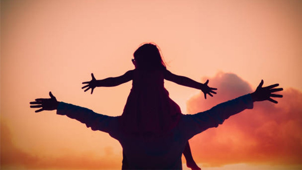 Happy Father's Day 2023 Messages, Whatsapp Status, Facebook Status, SMS, Images | Boldsky