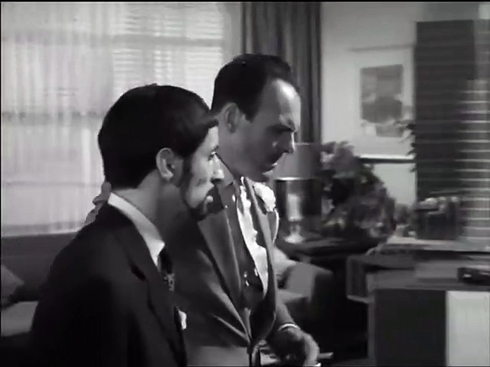 Too Many Crooks  (British Comedy Film)  1959