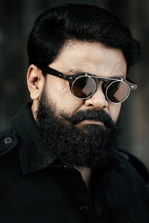 Padanayakan: Tamil Dubbed Version of the Malayalam Film