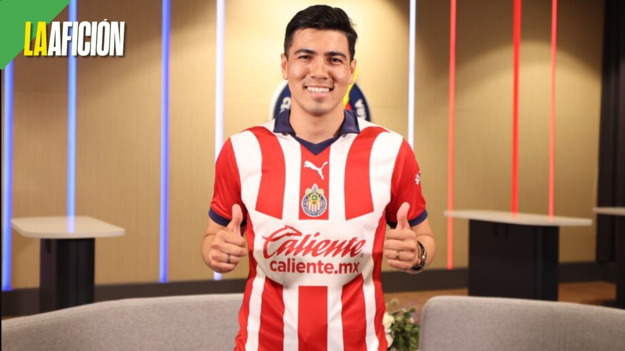 ¡Vuelve a Liga MX! Chivas hace OFICIAL el fichaje de Erick Gutiérrez para el Apertura 2023