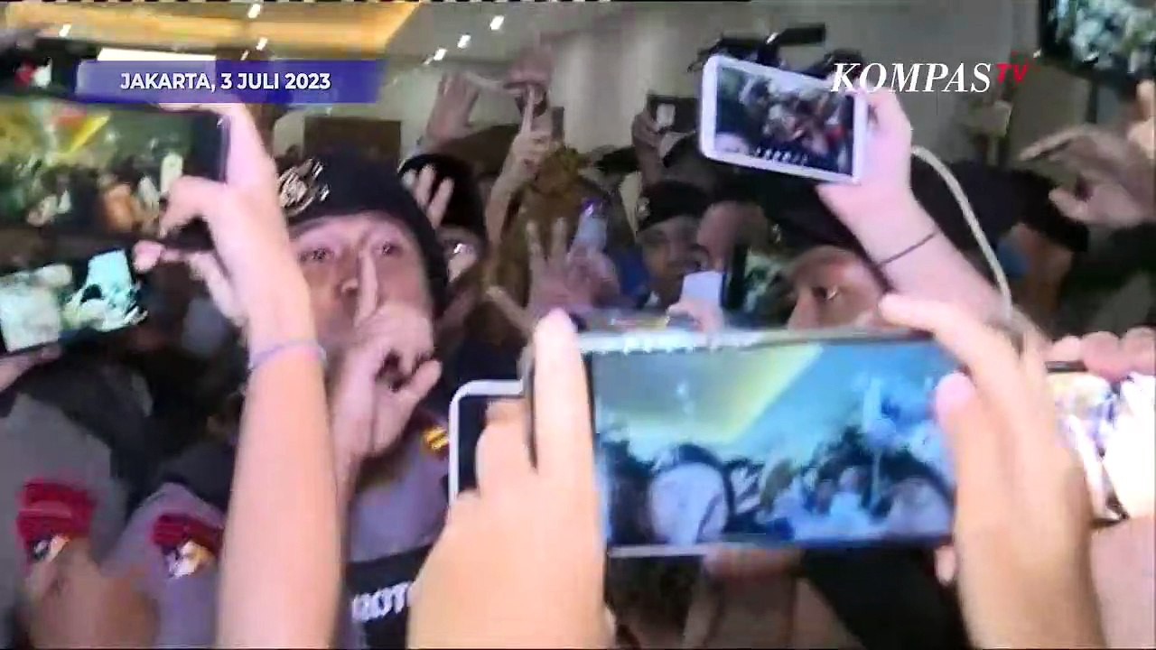 Ekspresi Panji Gumilang Usai Diperiksa Bareskrim Selama 8 Jam!