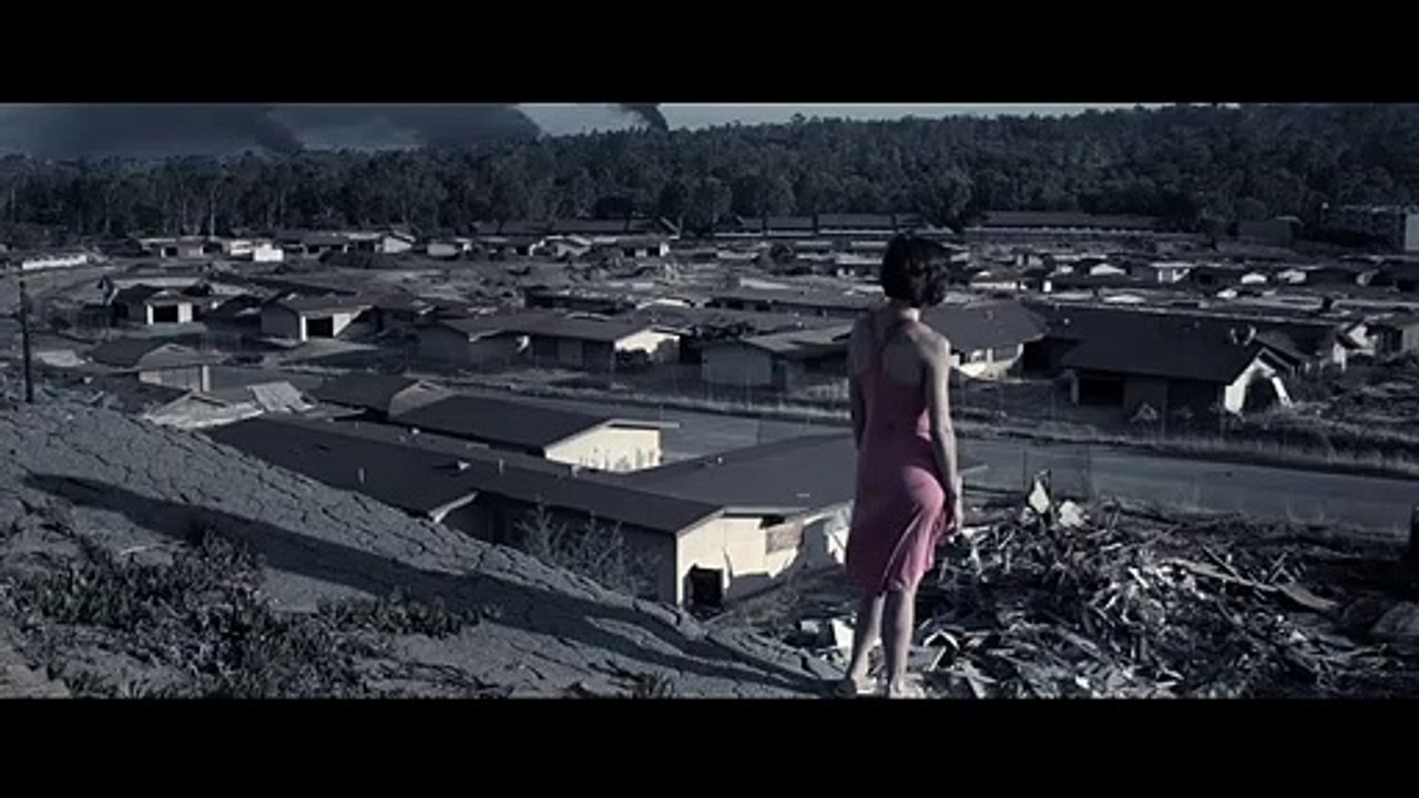 End Times Bande-annonce VO