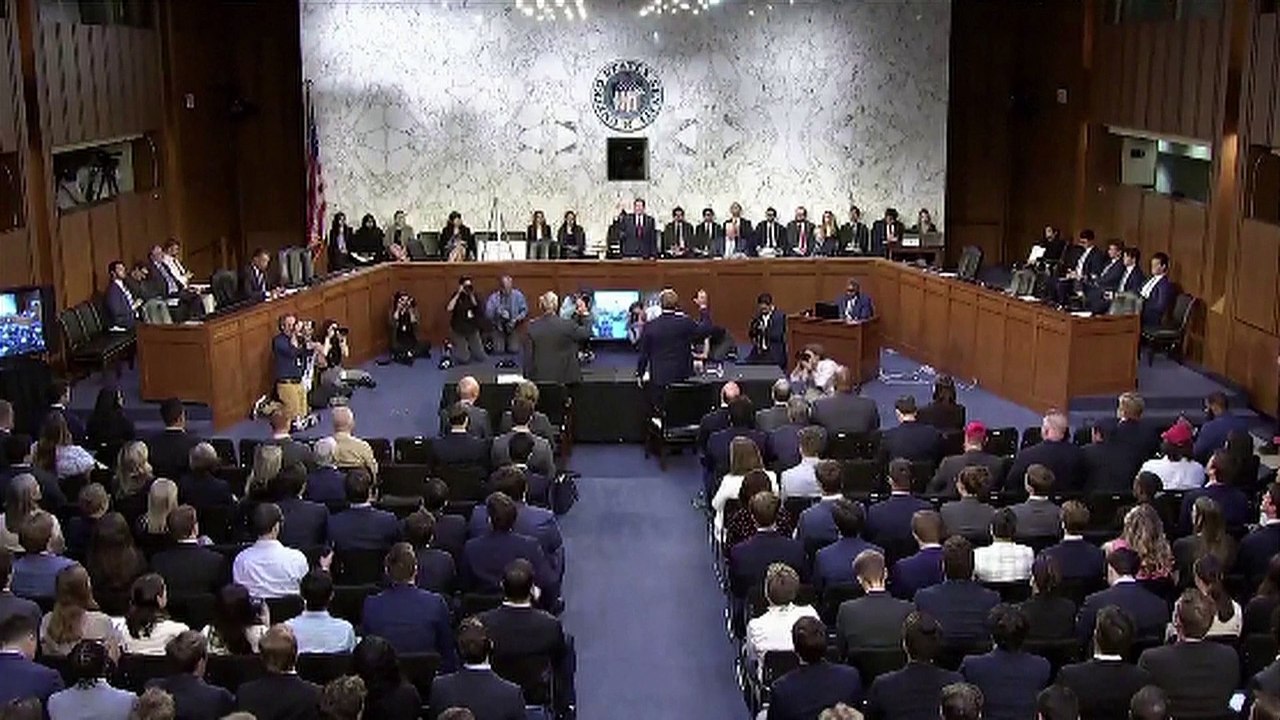 Senators grill PGA Tour execs over LIV Golf deal