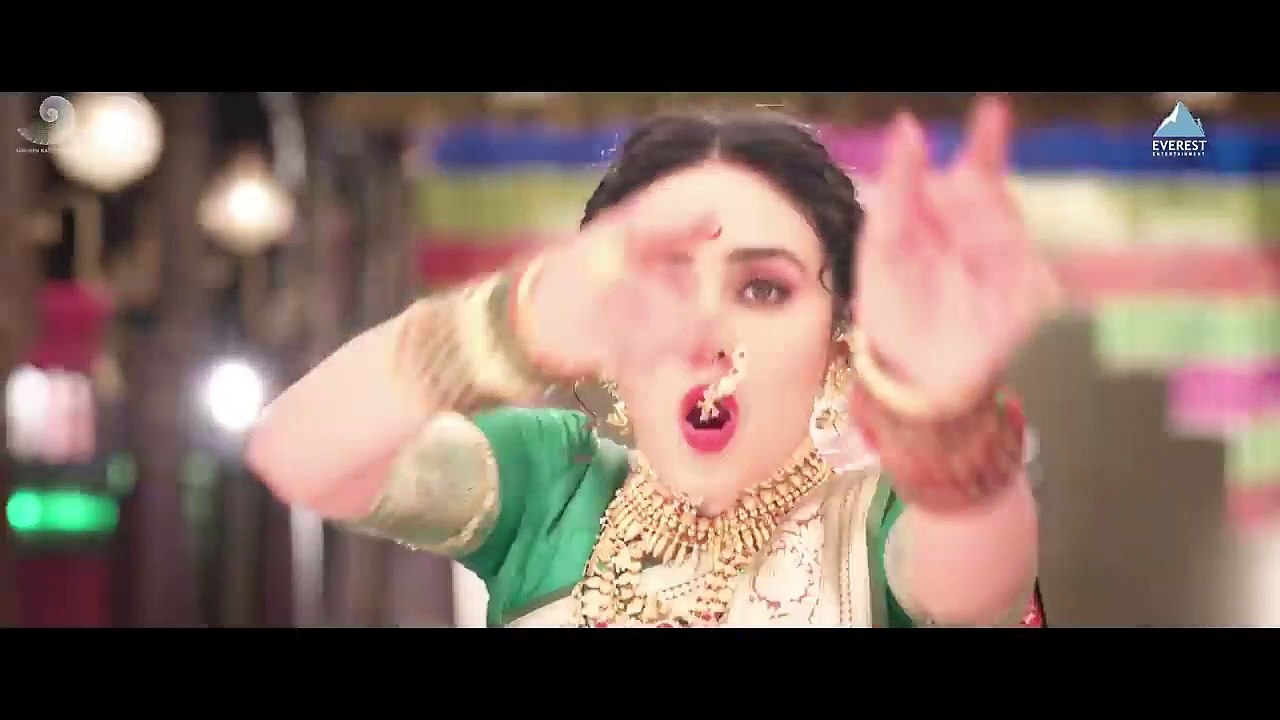 Chandra Official Song _ Chandramukhi _ Marathi Song 2022 _ Ajay - Atul feat. Shreya Ghoshal _ Amruta