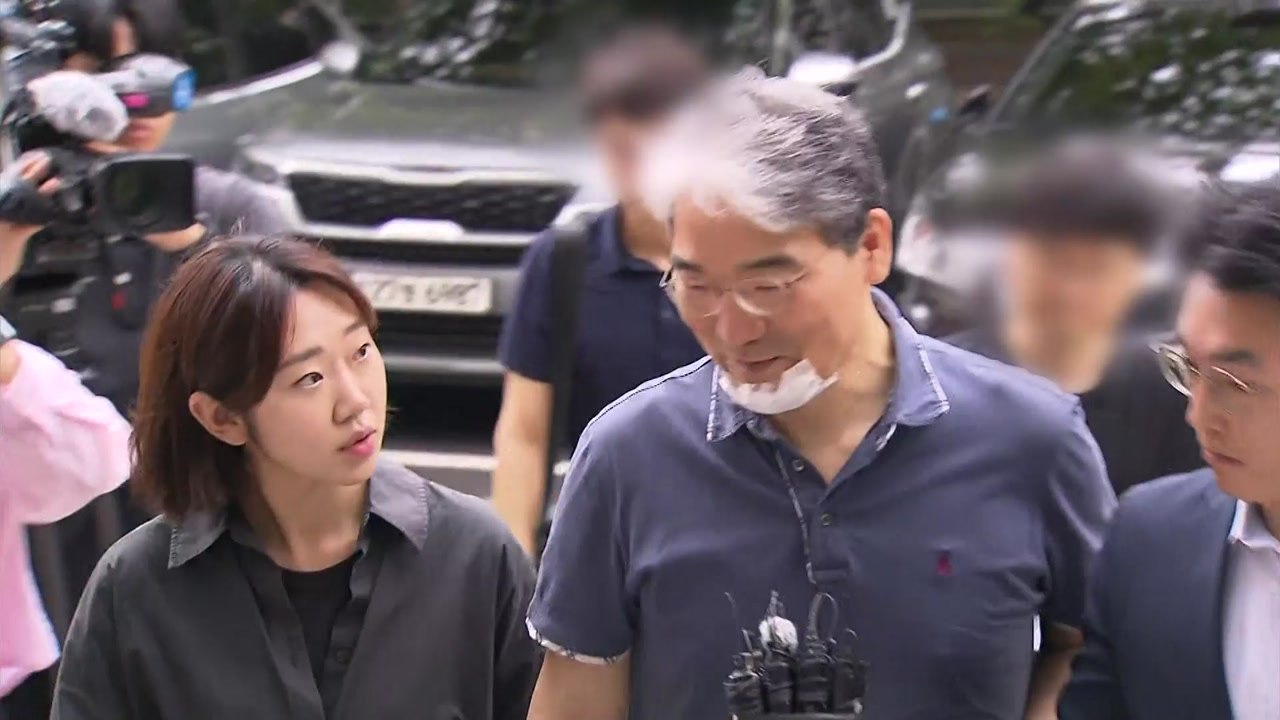 '5개 종목 하한가 사태' 주식카페 운영자 구속 / YTN