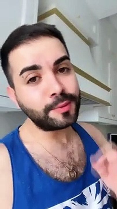 Kamerayı kapatmayı unutan fenomen Kadir Ezildi küfür etti