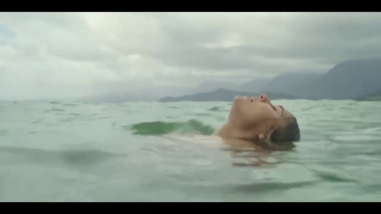 I Know What You Did Last Summer | Lennon stumbles over his sister