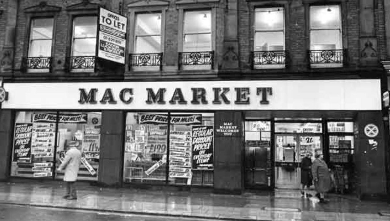Sheffield retro: The changing face of Pinstone Street in city centre in 90s, 80s, 70s, 60s and 50s