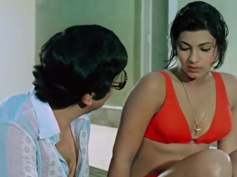 Bobby, romantic scene